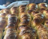 Foto del paso 2 de la receta: Medialunas de hojaldre