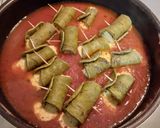 Foto del paso 3 de la receta: Rollitos de nopal con queso en caldillo de jitomate