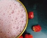 A picture of step 5 of Strawberries Shake.