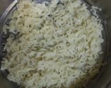 व्हेजी मॅगी कटलेट (veggie Maggie cutlet recipe in marathi) रेसिपी स्टेप 1 फोटो 