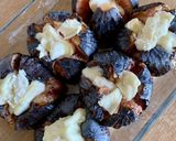 Une image de l'étape 2 de Figues rôties au chèvre et miel de lavande.