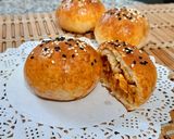 A picture of step 10 of Stuffed Chicken Bun.