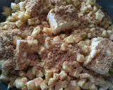 Foto del paso 3 de la receta: Tarta de manzana con crumble