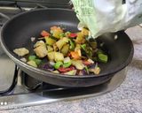 Foto del paso 1 de la receta: Lomo de Sajonia con pisto en 11 minutos