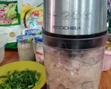 Foto langkah ke 1 dari resep Tahu Bakso Ayam.