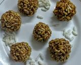 A picture of step 1 of Murmura laddu.