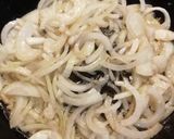 Foto del paso 4 de la receta: Chuletas de cerdo al marsala con ensalada tibia