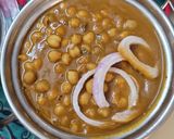 A picture of step 5 of छोले-भटूरे, ईमली की चटनी.