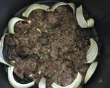 A picture of step 4 of Grilled Beef in Betel Leaves.