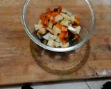 A picture of step 2 of Veg cream salad.