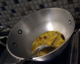 A picture of step 4 of Pumpkin and soyabean fry.