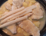 Foto del paso 7 de la receta: Filete de pescado con papas y espárragos