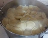 Foto del paso 9 de la receta: Sorrentinos a lo Mansilla (tuco y pesto)