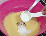 A picture of step 5 of Marble Cake.