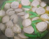 Foto langkah ke 5 dari resep Sop sayur bakso.