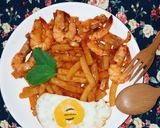 Hình bước làm 1 của món Nui xào tôm