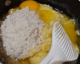 Foto langkah ke 5 dari resep Cheese Custard Muffin.