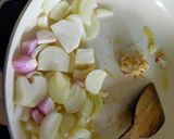 A picture of step 2 of Paneer Tikka Masala.