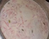 A picture of step 4 of Gajrella-gajar ki kheer.