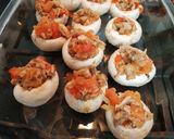 Foto del paso 3 de la receta: Champiñones rellenos de atún