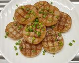 รูปขั้นตอนการทำที่ 6 ของ Grilled Daikon Ponzu sauce (หัวไชเท้ากริลเนยใส่พอนซุ)