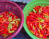 Foto langkah ke 1 dari resep Sambal Bawang Ndower Awet.