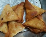 A picture of step 3 of Vegetable samosa.