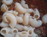 Foto del paso 3 de la receta: Guisito de picada y coditos