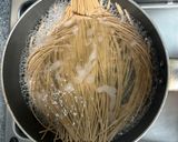 Hình bước làm 2 của món 콩국수-Mì đậu nành