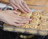 Foto langkah ke 8 dari resep Cinnamon Roll.