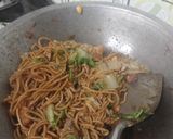Foto langkah ke 5 dari resep Mie Goreng Seleraku.