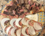 Foto del paso 4 de la receta: Pizza carnívora jugosa y económica estilo comecocos
