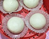 Hình bước làm 6 của món Bánh bao nhân mặn làm 2 cách bằng bột pha sẵn và bột mì đa đụng