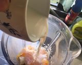 Foto del paso 3 de la receta: Licuado de banana y naranja súper rico 😍😍