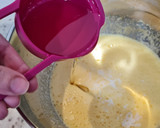 Foto del paso 2 de la receta: Bizcocho de flan, canela y caramelo
