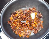 Une image de l'étape 1 de Spaghetti tomates séchées et pain croustillant à la pistache !!.