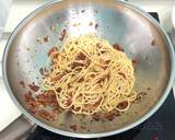 Bacon Spaghetti Aglio Olio recipe step 4 photo