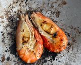รูปขั้นตอนการทำที่ 2 ของ กุ้งเผาเด็กหอ