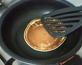 Foto del paso 6 de la receta: Pancakes con nata, plátano, miel y sirope