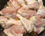 Karibi zöldcitromos csirkepörkölt lassúfőző edényben recept fázis 5 fotója
