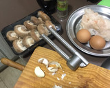 Foto del paso 1 de la receta: Tostada de pan con revuelto de setas