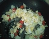 Foto langkah ke 2 dari resep Indomie Pedas.