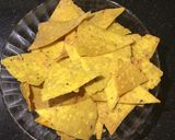 A picture of step 9 of Nachos with Tomato Salsa.