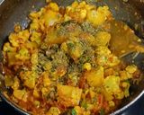 A picture of step 5 of Cauliflower potato masala.