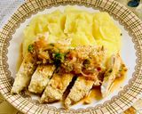 A picture of step 9 of Juicy chicken breast with mushroom butter sauce and mashed potatoes.
