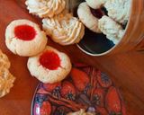 A picture of step 8 of Warm-up Holiday Shortbread Cookies.