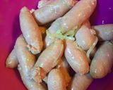 Foto del paso 2 de la receta: Salchichas en salsa encebollada