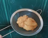 Foto langkah ke 3 dari resep 121. Burger ayam crispy.