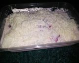 Foto langkah ke 4 dari resep Stup Roti Strawberry.