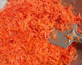 A picture of step 1 of Gajar Halwa.